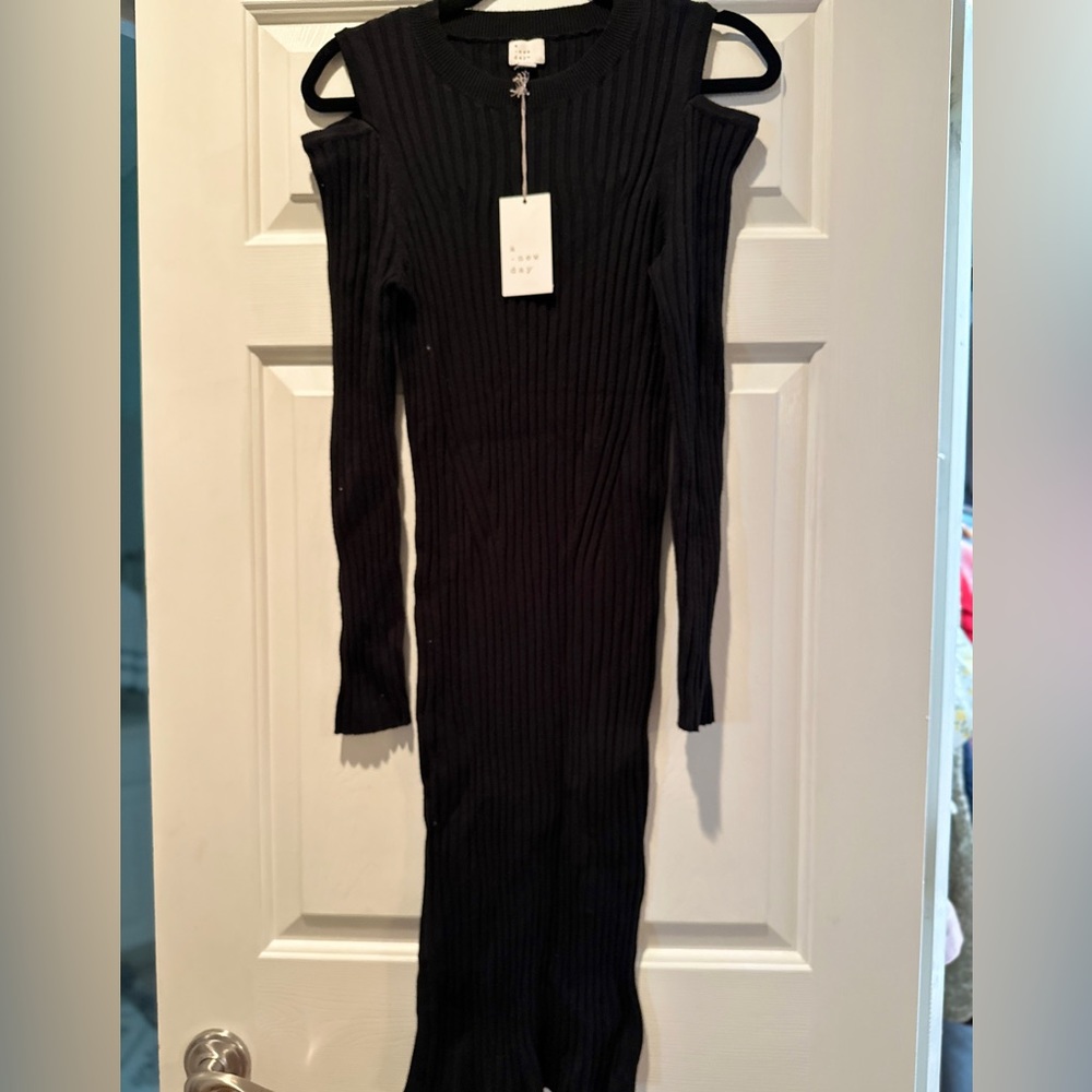 NWT Women's Long Sleeve Sweater Dress - A New Day Black M - Picture 3 of 5